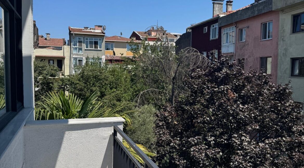 WhatsApp Image 2025-11-08 at 17.09.41