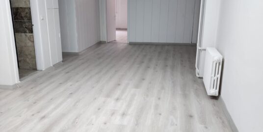 Kadıköy Rasimpaşa,Yeldeğirmeninde 120 m2 ofis büro katı